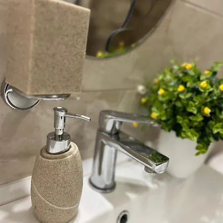 לבוב Apartments Vip Avalon מראה חיצוני תמונה