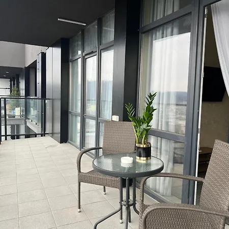 לבוב Apartments Vip Avalon מראה חיצוני תמונה