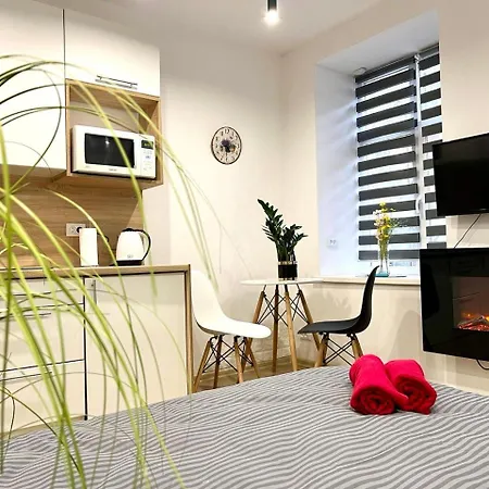 לבוב Apartments Vip Avalon מראה חיצוני תמונה
