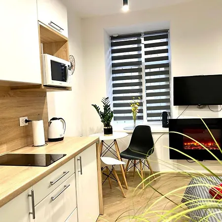 לבוב Apartments Vip Avalon מראה חיצוני תמונה