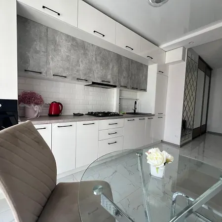 לבוב Apartments Vip Avalon מראה חיצוני תמונה