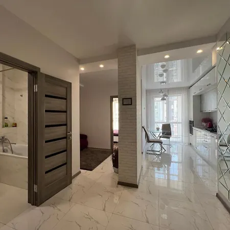 לבוב Apartments Vip Avalon מראה חיצוני תמונה