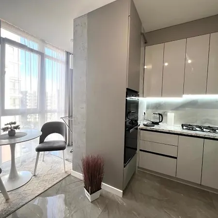 לבוב Apartments Vip Avalon מראה חיצוני תמונה