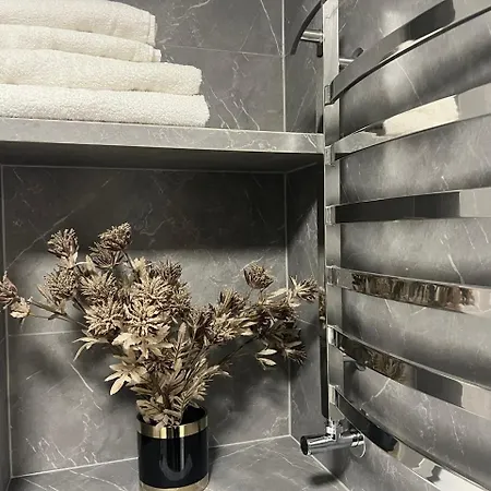 לבוב Apartments Vip Avalon מראה חיצוני תמונה