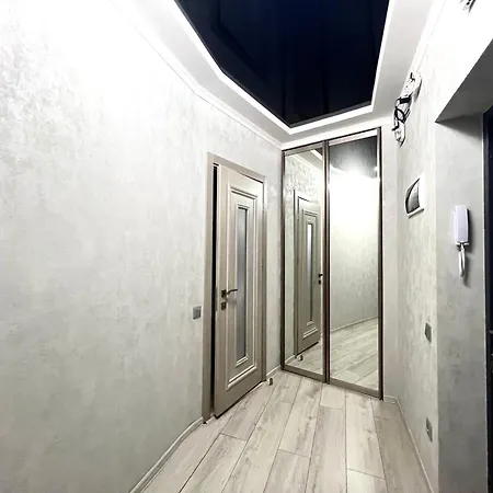 לבוב Apartments Vip Avalon מראה חיצוני תמונה