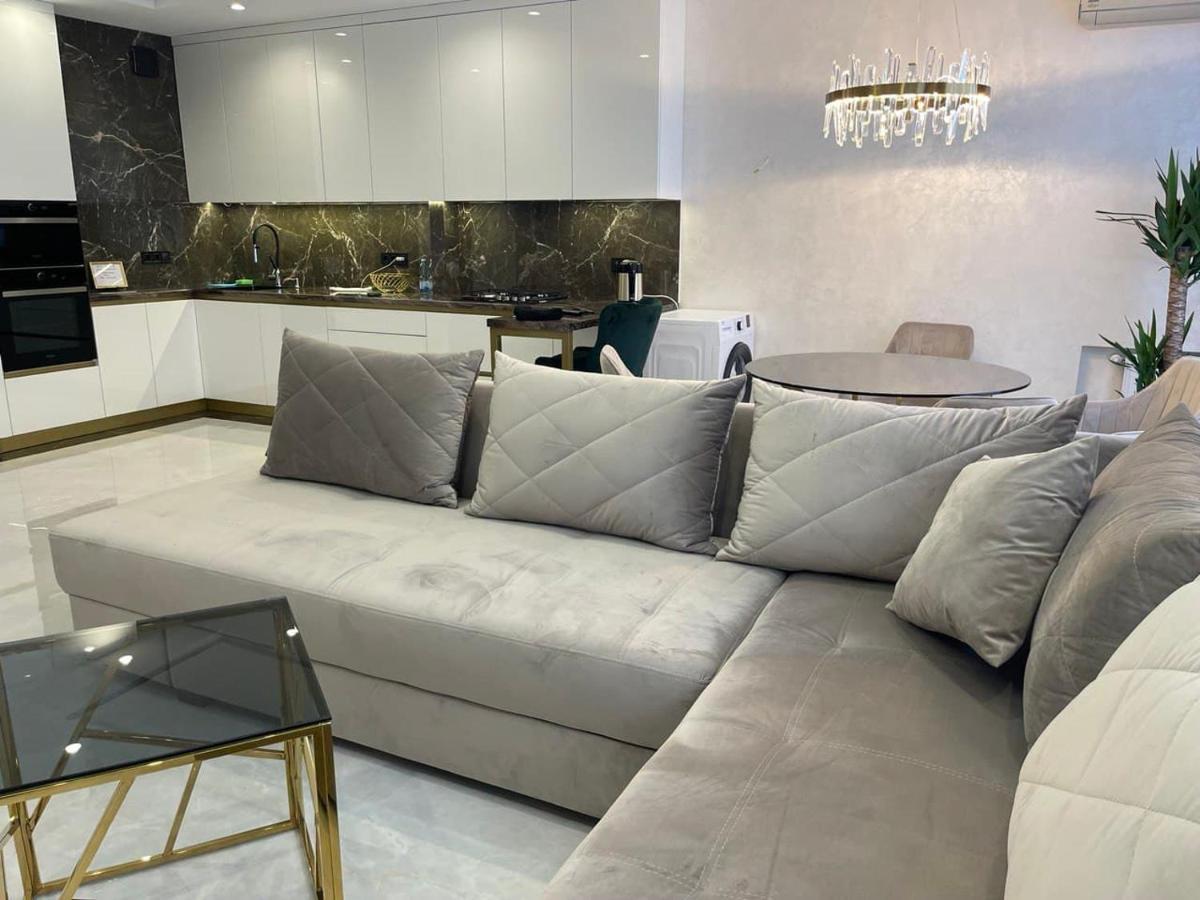 Vip Avalon Apartment Lviv