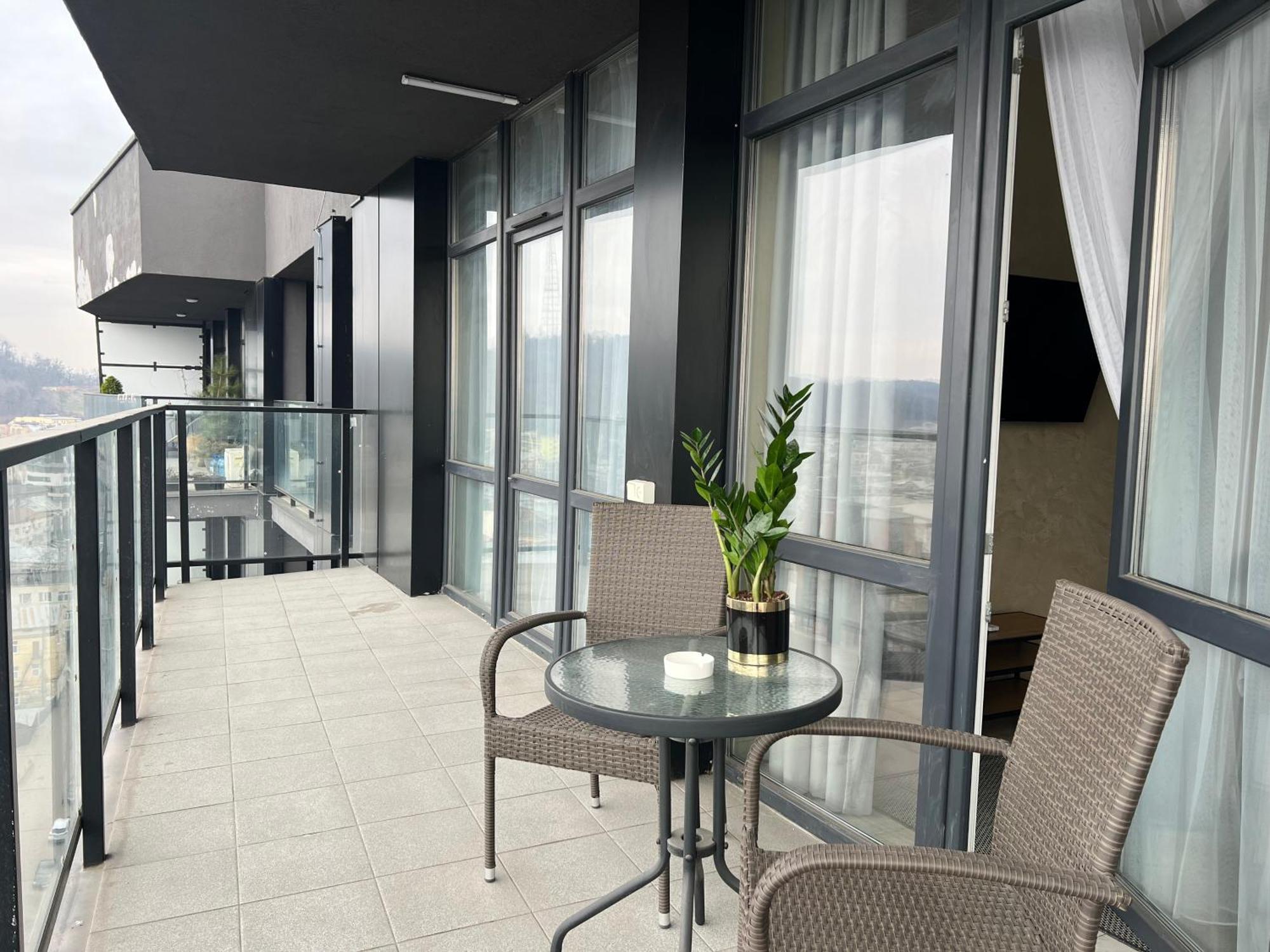 Vip Avalon Apartment *