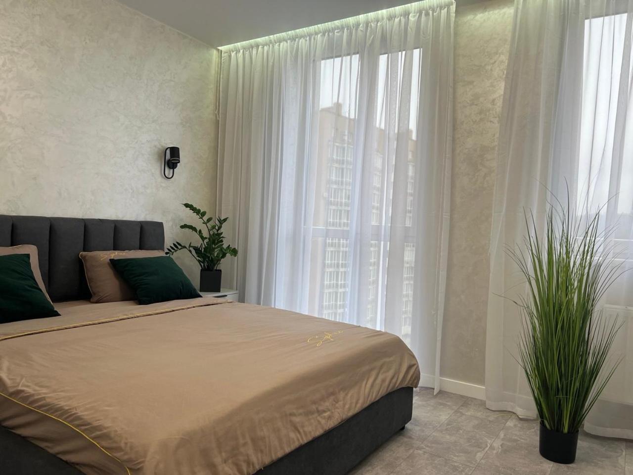 Vip Avalon Apartment Lviv